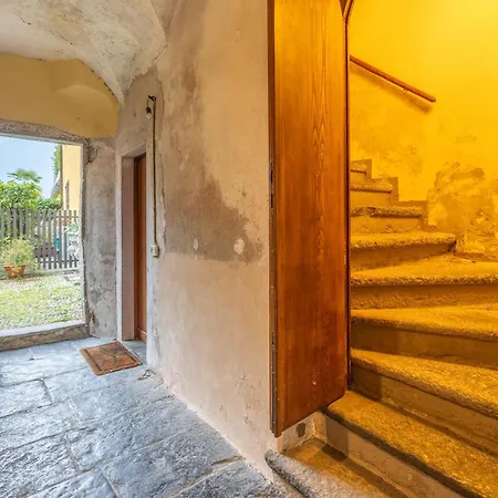 Historic Borgo Campidoglio 5 Apartamento Lenno
