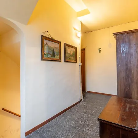 Historic Borgo Campidoglio 5 لينّو