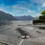 Apartamento Historic Borgo Lake Como Campidoglio 5 *