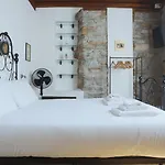 Apartamento Historic Borgo Lake Como Campidoglio 5 *