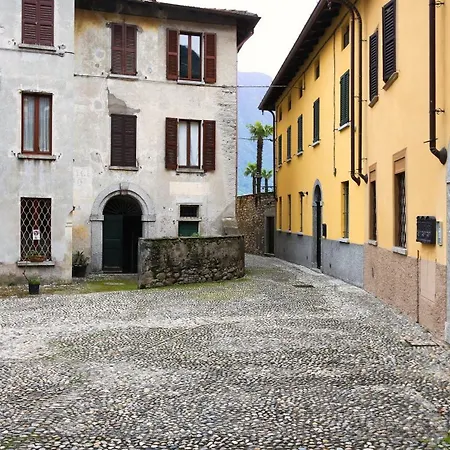 Italianway - Piazza Campidoglio 5 Lenno