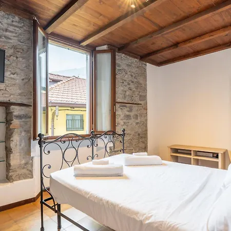 Historic Borgo Campidoglio 5 *